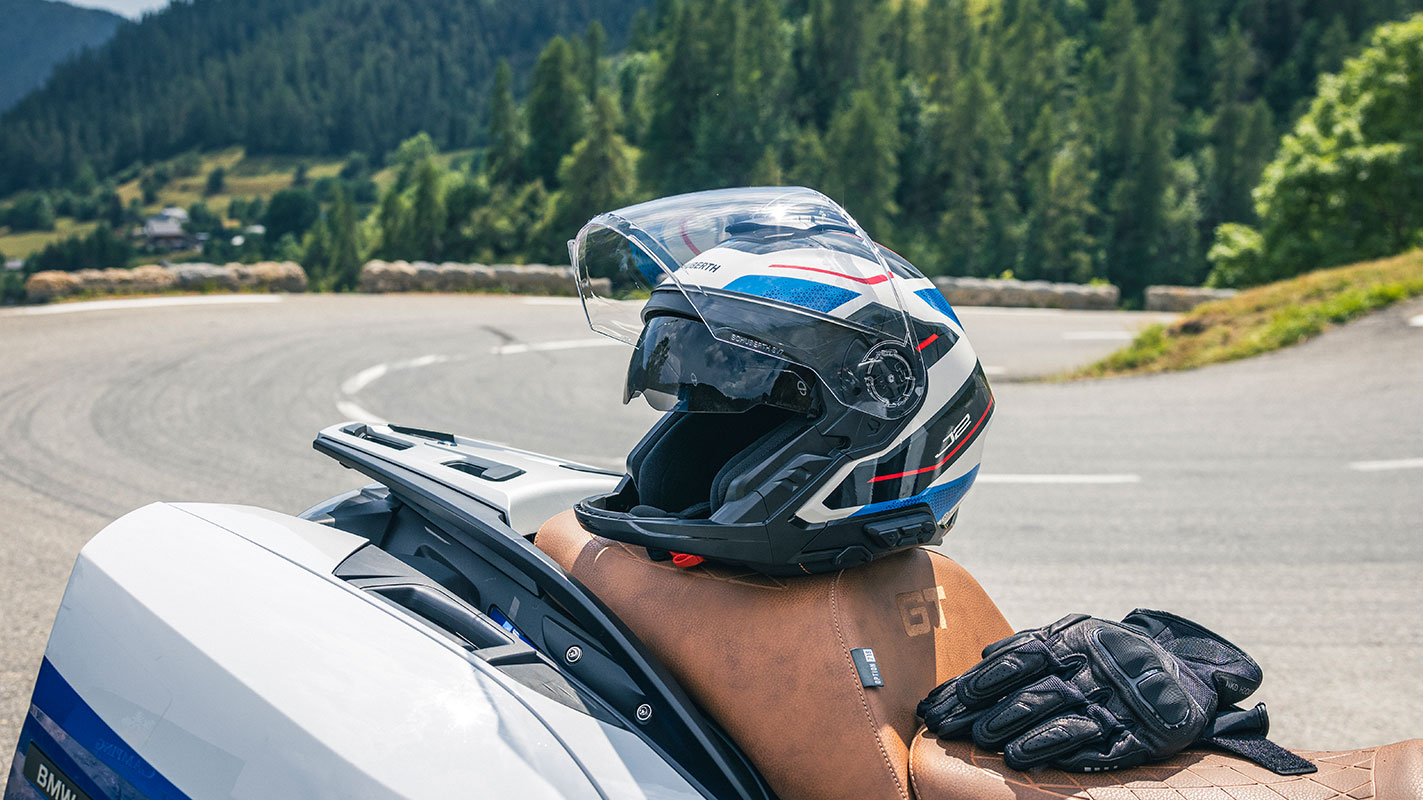 Schuberth J2